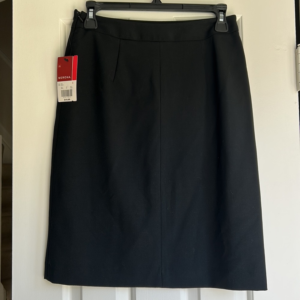 NWT Merona Black Skirt Size 4 - Picture 3 of 10